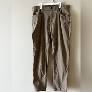 NWOT Men's Tan Pants